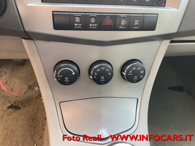 CHRYSLER Sebring usata, con Luci diurne
