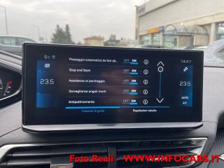 PEUGEOT 3008 usata, con Autoradio digitale