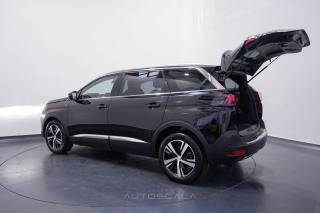 PEUGEOT 5008 usata 38