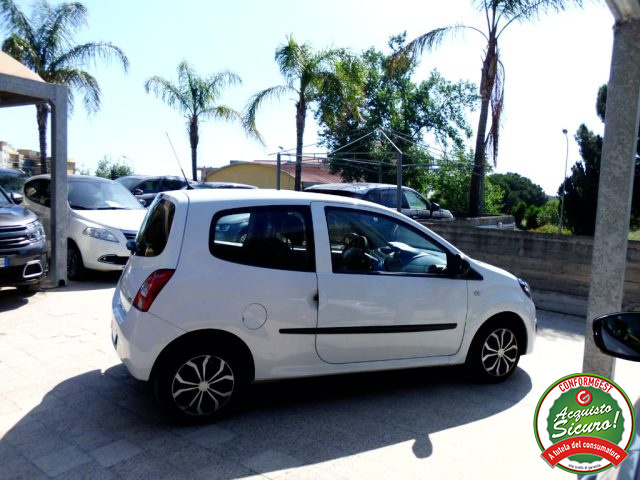 RENAULT Twingo usata, con Climatizzatore
