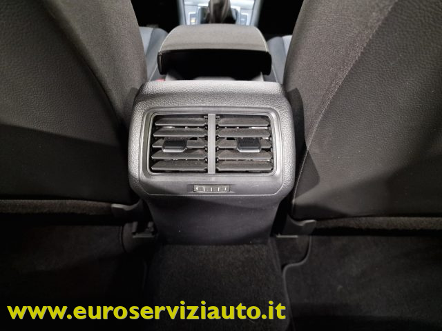 VOLKSWAGEN Golf usata 24