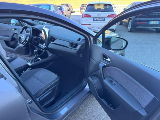 RENAULT Captur usata, con Fari LED