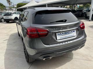 MERCEDES-BENZ GLA 200 usata, con Chiusura centralizzata