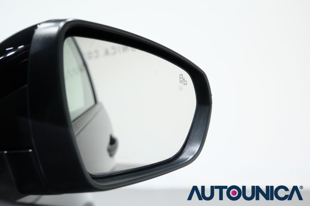 PEUGEOT 3008 usata, con Blind spot monitor