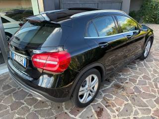 MERCEDES-BENZ GLA 200 usata, con Airbag