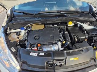 PEUGEOT 208 usata, con Volante multifunzione