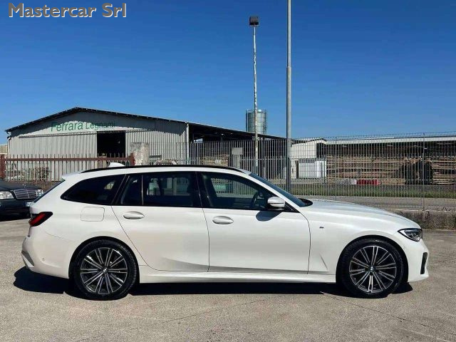 BMW 320 usata, con Autoradio