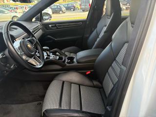 PORSCHE Cayenne usata, con Airbag