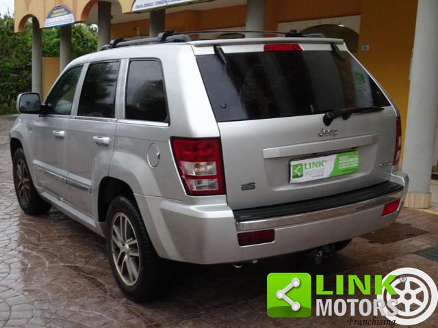 JEEP Grand Cherokee usata, con Autoradio