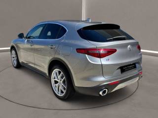 ALFA ROMEO Stelvio usata, con Cerchi in lega