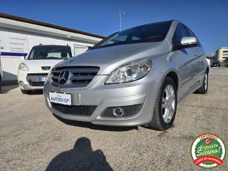 MERCEDES-BENZ B 180 CDI