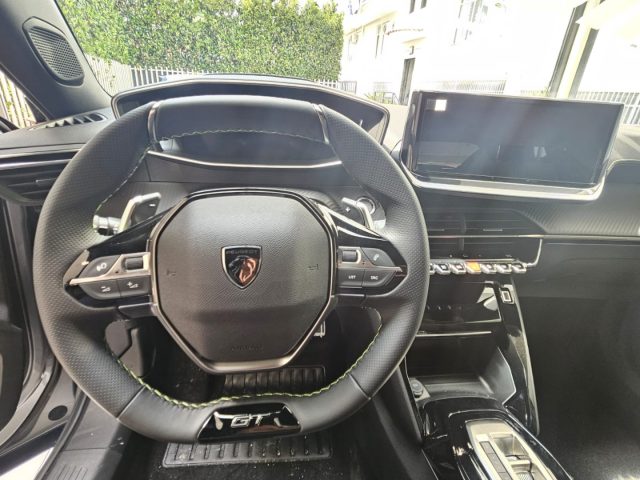 PEUGEOT 2008 usata, con Servosterzo