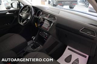 VOLKSWAGEN Tiguan usata, con Specchietti laterali elettrici