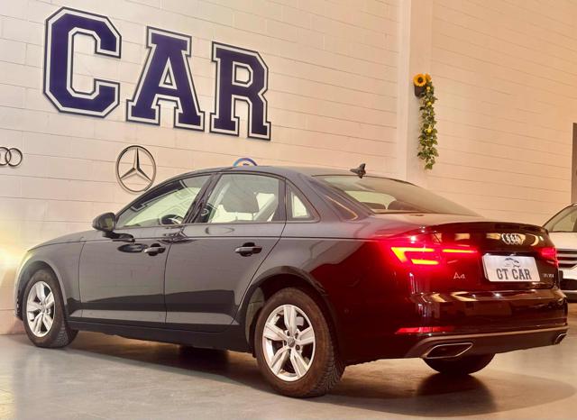 AUDI A4 usata, con Autoradio