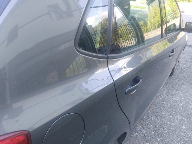 VOLKSWAGEN Polo usata, con Autoradio