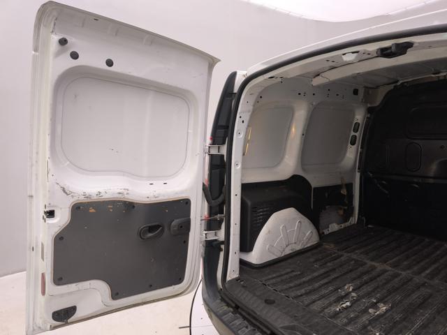 RENAULT Kangoo usata 18