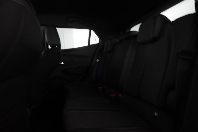 PEUGEOT 2008 usata 9