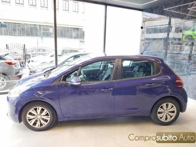 PEUGEOT 208 usata, con Airbag Passeggero