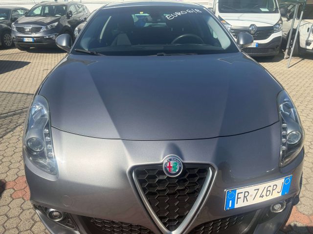 ALFA ROMEO Giulietta usata, con Autoradio