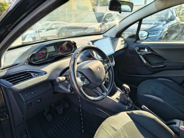 PEUGEOT 208 usata, con Boardcomputer