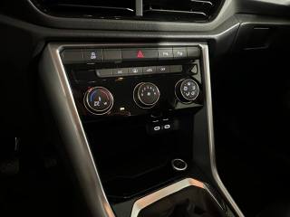 VOLKSWAGEN T-Roc usata, con Volante in pelle