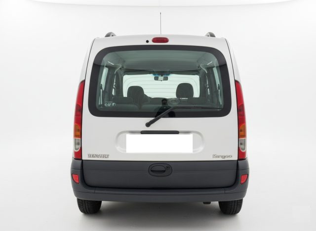RENAULT Kangoo usata, con Autoradio