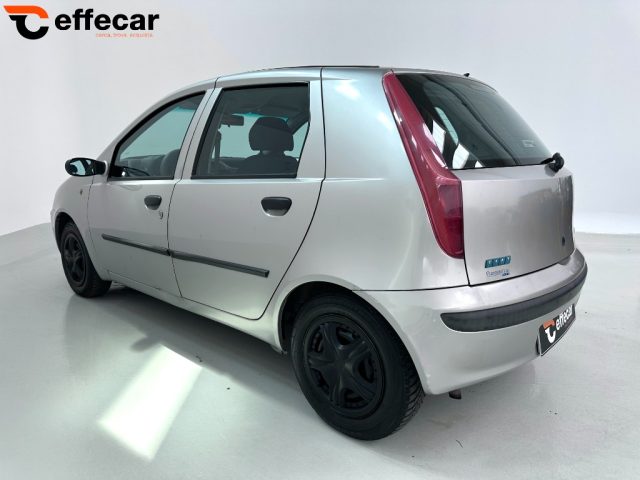 FIAT Punto usata, con Autoradio