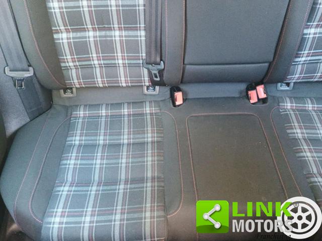 VOLKSWAGEN Golf usata, con Veicolo elaborato