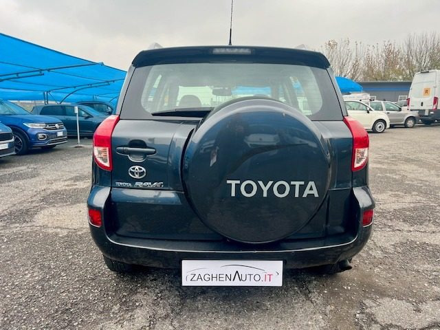 TOYOTA RAV 4 usata 26