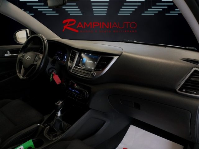 HYUNDAI Tucson usata 16