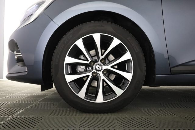 RENAULT Clio usata 8