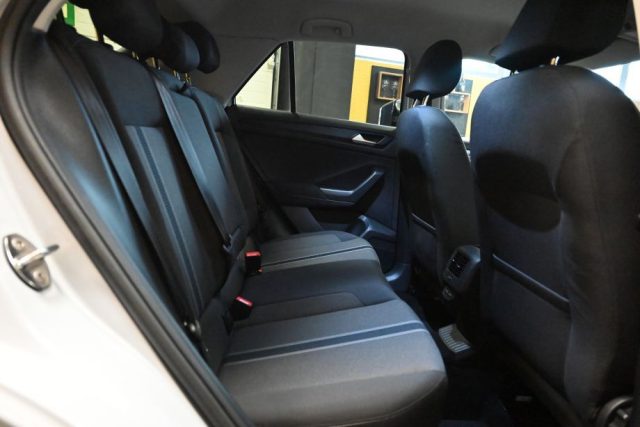 VOLKSWAGEN T-Roc usata 10