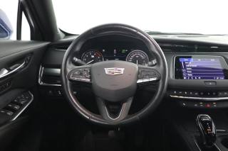 CADILLAC XT4 usata 5