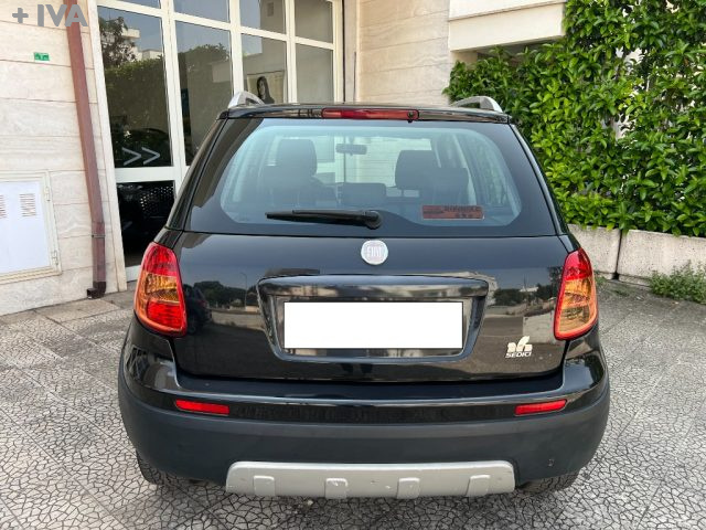 FIAT Sedici usata, con Cerchi in lega