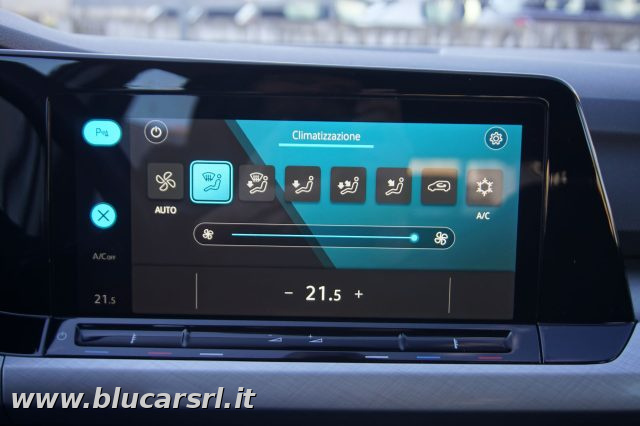 VOLKSWAGEN Golf usata, con Sensori di parcheggio posteriori