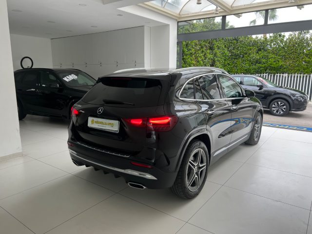 MERCEDES-BENZ GLA 180 usata, con Controllo trazione