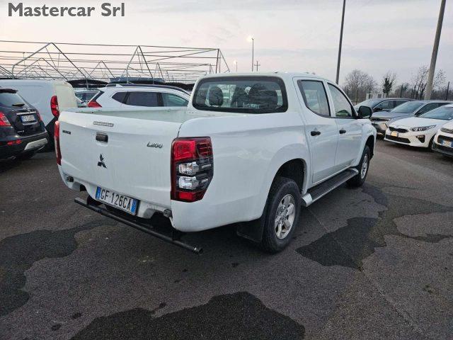 MITSUBISHI L200 usata, con Alzacristalli elettrici