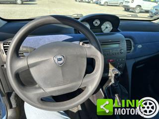 LANCIA Ypsilon usata, con Servosterzo
