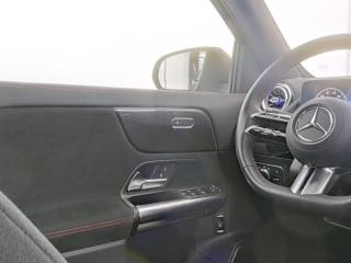MERCEDES-BENZ GLA 180 usata, con Chiusura centralizzata