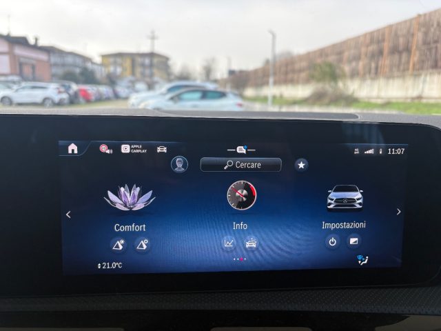 MERCEDES-BENZ A 180 usata, con Airbag testa