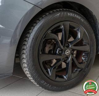 OPEL Corsa usata, con Boardcomputer