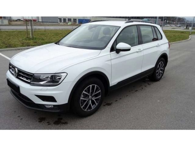 VOLKSWAGEN Tiguan usata, con Airbag