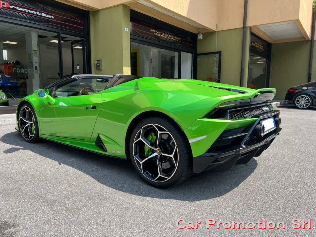 LAMBORGHINI Huracan usata, con Autoradio