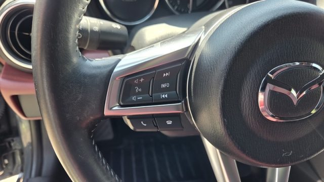 MAZDA MX-5 usata, con USB