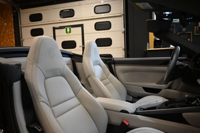 PORSCHE 992 usata 55