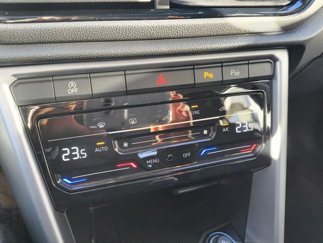 VOLKSWAGEN T-Roc usata, con Controllo automatico clima
