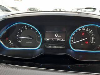 PEUGEOT 2008 usata, con Boardcomputer
