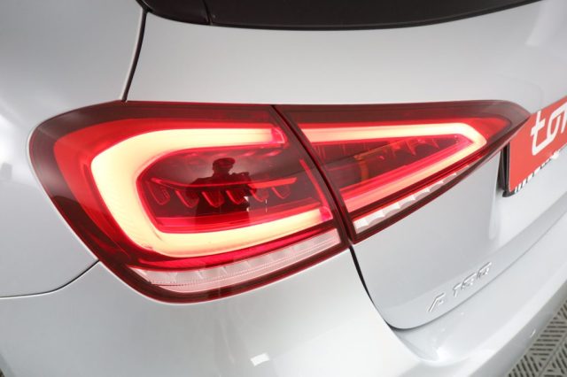 MERCEDES-BENZ A 180 usata 9