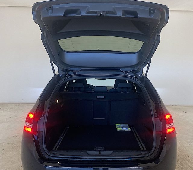 PEUGEOT 308 usata, con Cruise Control