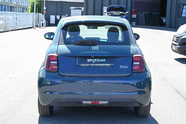 FIAT 500e usata, con Touch screen